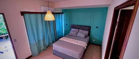 1 habitación, wifi y ropa de cama
