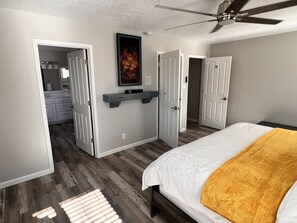 3 bedrooms, iron/ironing board, free WiFi, bed sheets