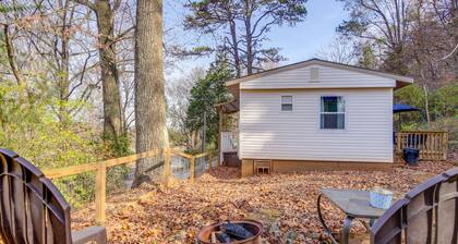 Knoxville Cottage w/ Fenced Yard, Pet Friendly!