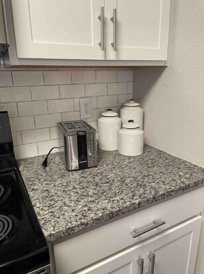 Private kitchen - Truist Park Treasured Retreat

 (Marietta)