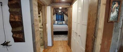 1 bedroom, in-room safe, desk, WiFi