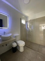 Family Apartment | Bathroom | Shower, free toiletries, towels