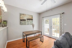 Interior - Walkable Austin home, Close to UT and Downtown (Austin)