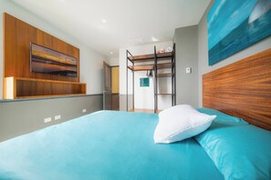 2 Schlafzimmer, Bügeleisen/Bügelbrett, kostenloses WLAN