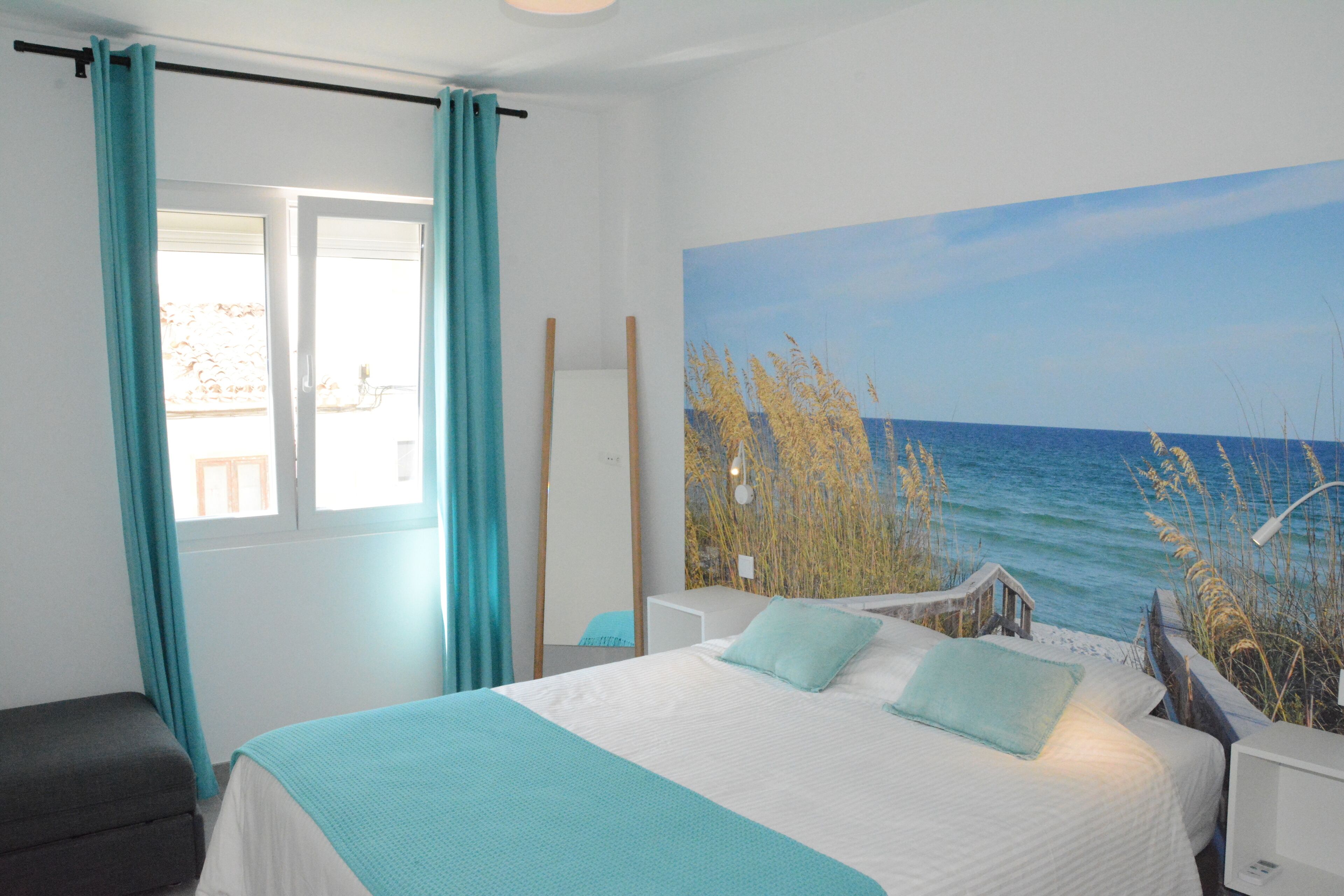 2 bedrooms, iron/ironing board, travel crib, internet