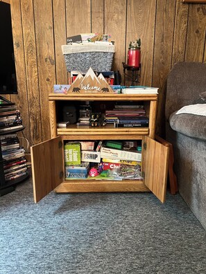Smart TV, DVD player, books