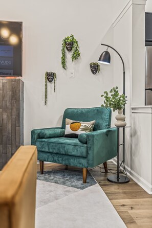 Interior - Charming Historic Gem Heart of Philly 2B (Philadelphia)