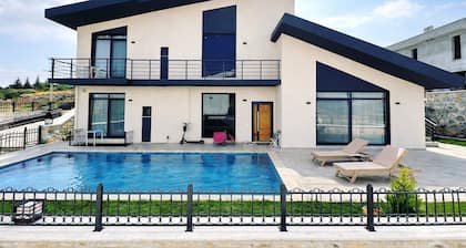 Mila Villa Foçaköy