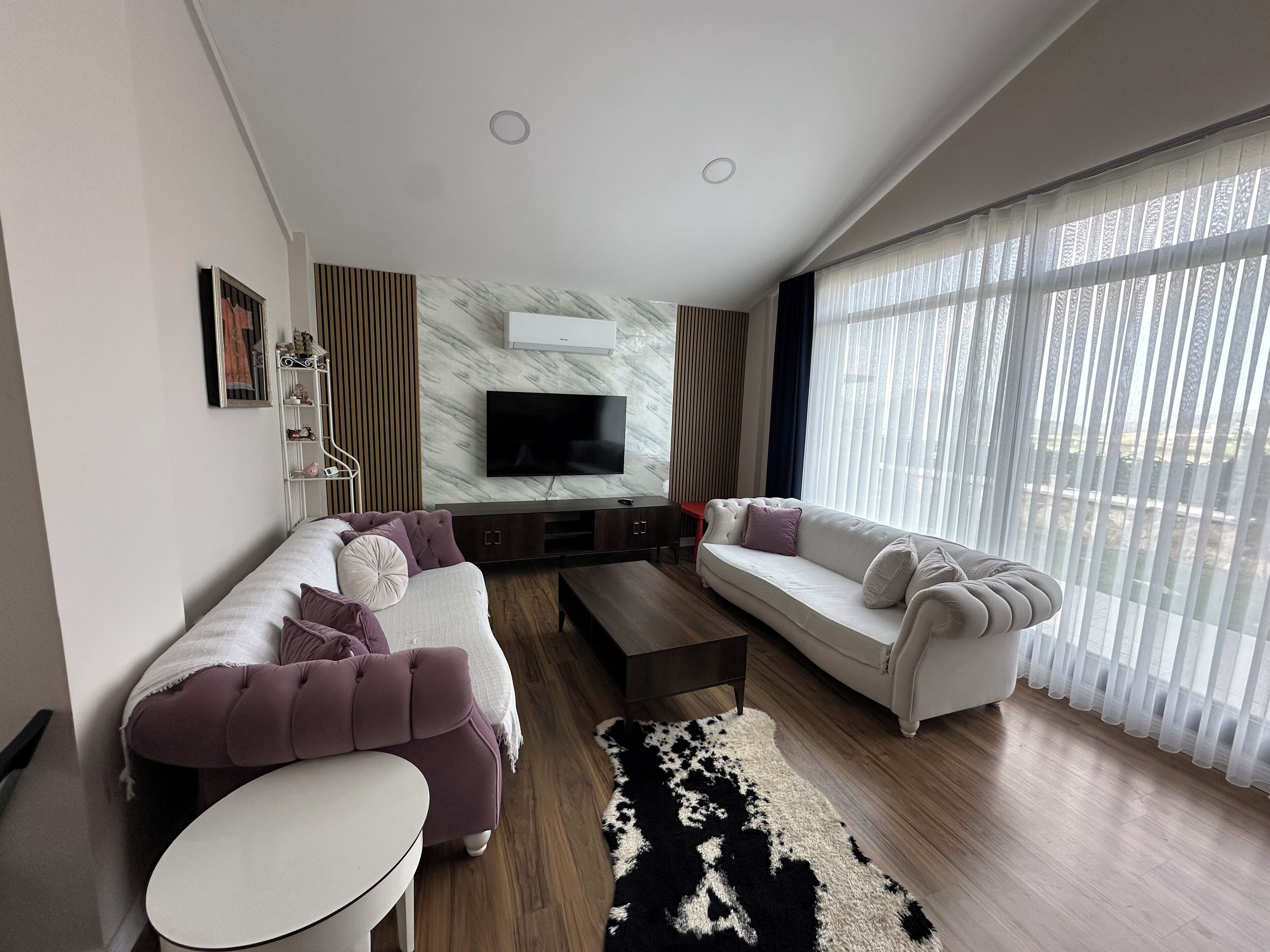 Villa Deluxe, 4 chambres, salle de bains privée, vue montagne | Coin séjour