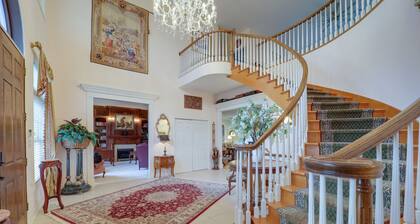 Immaculate Boone Villa w/ Entertainment Lounge!