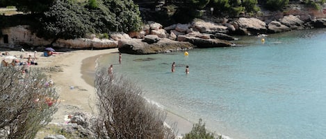 Sun-loungers