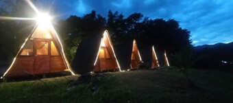 Alquiler Cabañas Alpinas EN Villeta Cundinamarca Colombia