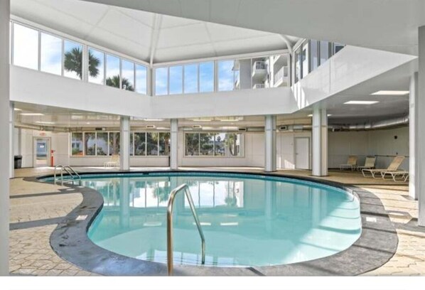 Indoor pool, outdoor pool - Escape to “Serenity” in this Hidden Gem on the Beautiful Gulf Coast  (Gulf Shores)