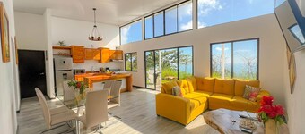 4bdr House in Uvita LORO | Panoramic Ocean Views
