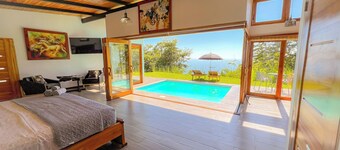 Love Nest in Uvita | 180° Ocean Views