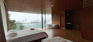 Panoramic Suite