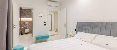 Kamer | Luxe beddengoed, donsdekens, verduisterende gordijnen, gratis wifi