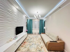 Living area - Avicenna - 3 rooms apartment (Astana)