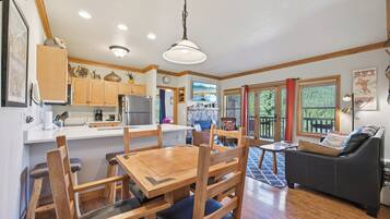 Apartment (2 Bedrooms) | Exterior