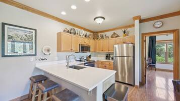 Apartment (2 Bedrooms) | Exterior