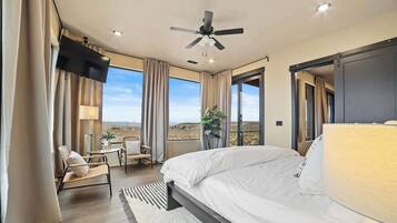 4 slaapkamers, reisbedje, wifi, beddengoed