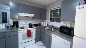 Unclassified image, 5 of 7, button - Disconnect from your worries in this spacious and serene space.  (Las Vegas)