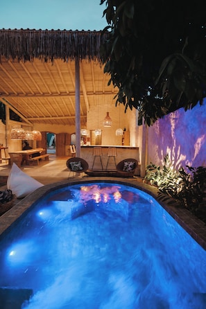 Piscina a l'aire lliure