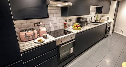 Super Modern & Central Townhouse in the Heart of Brighton