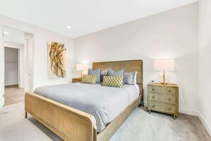 3 Schlafzimmer, Bügeleisen/Bügelbrett, WLAN, Bettwäsche
