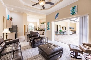 Smart TV, fireplace, DVD player