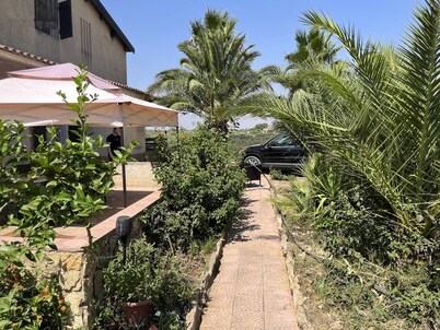 HOME GIUSEPPA cozy country house 25 km from the sea