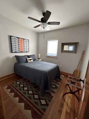 2 chambres, lit parapluie, Wi-Fi gratuit, draps fournis