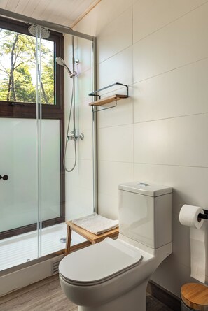 Free toiletries, hair dryer, towels, toilet paper - Carintia Cabins (Puerto Varas)