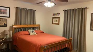 2 bedrooms, free WiFi, bed sheets