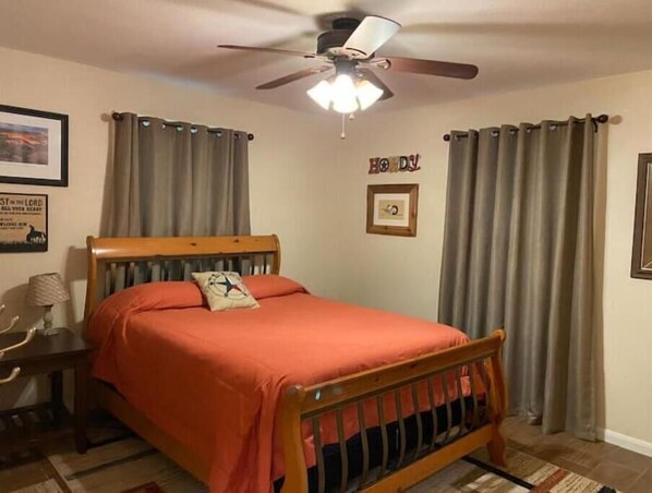 2 habitaciones, wifi gratis y ropa de cama 