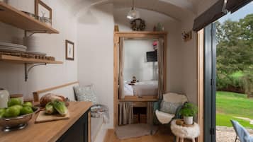 1 chambre, accĂšs Internet, draps fournis