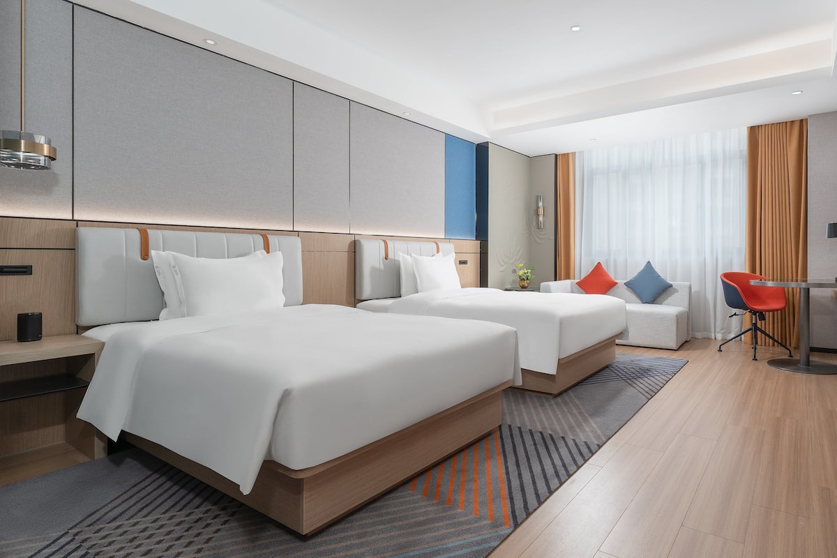 Standard Room, Multiple Beds (Kids Theme)