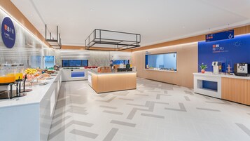 Tägliches inbegriffenes Frühstücksbuffet