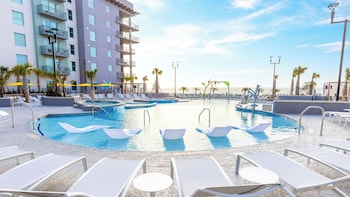Pool (outdoor) at Holiday Inn Club Vacations Myrtle Beach Oceanfront by IHG