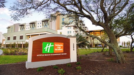 Holiday Inn Club Vacations Myrtle Beach Oceanfront, an IHG Hotel - Image 26