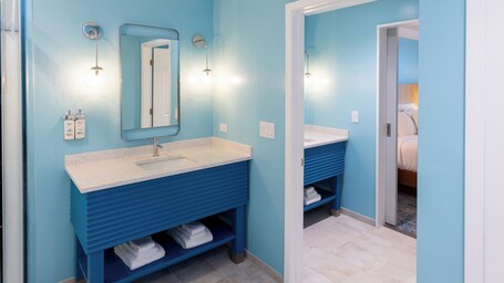 Holiday Inn Club Vacations Myrtle Beach Oceanfront, an IHG Hotel - Image 31