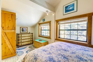 4 Schlafzimmer, Bügeleisen/Bügelbrett, Internetzugang, Bettwäsche