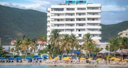 Large 1BR/1Bath Apt in Beautiful St Martin in Simpson Bay