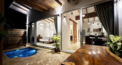 Make it as your Home beachfront villa Madrono