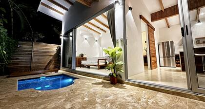 Make it as your Home beachfront villa Madrono