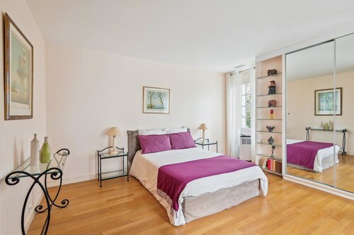 La Maison des Rois - With garden and Jacuzzi