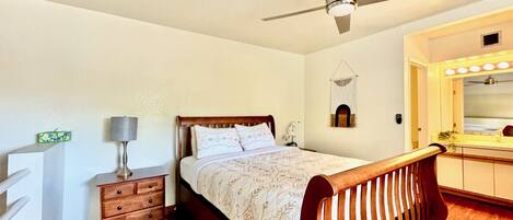 2 bedrooms, iron/ironing board, free WiFi