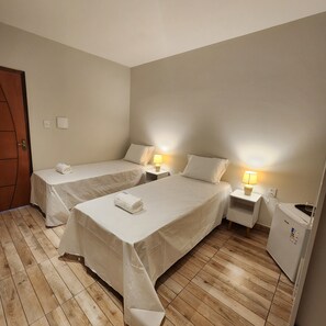 Desk, free WiFi - CASA IMPERIAL HOTEL E POUSADA (São Luís)