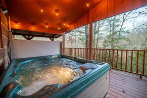 Bañera de hidromasaje exterior