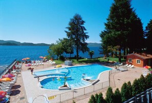 Pool - Holiday apartment mit Klimaanlage und Balkon (Verbania)